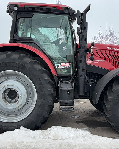 Трактор McCormick X7.623 Efficient T3 (RPE8)